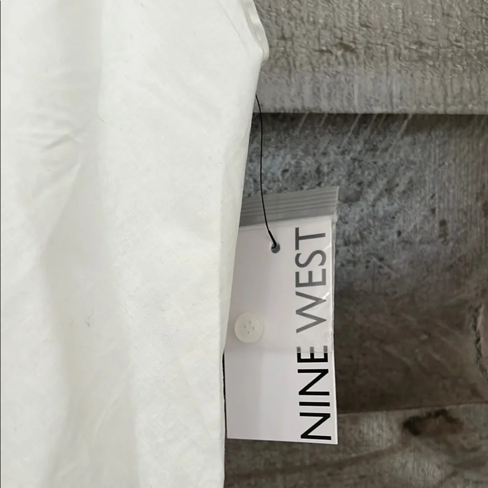 Nine West White Sleeveless‎ Top - Picture 3 of 3